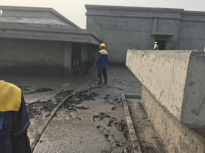 水泥发泡机上海花园打屋顶着坡-施工图